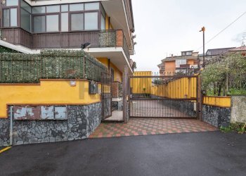 Casa all\'aperto - Quadrilocale Via Santa Maria dei Monti
 
12, Mascalucia - foto 26