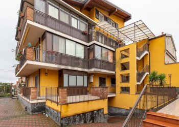 Edificio all\'aperto - Quadrilocale Via Santa Maria dei Monti
 
12, Mascalucia - foto 28