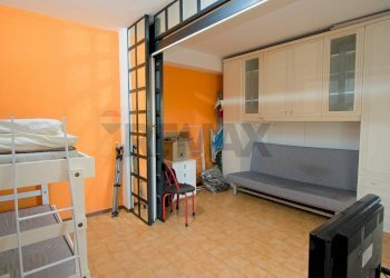 Camera / camera da letto - Monolocale Via Piccolo Torrente Pagliara
 
1, Roccalumera - foto 7