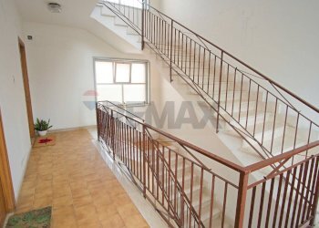 Scale - Monolocale Via Piccolo Torrente Pagliara
 
1, Roccalumera - foto 23