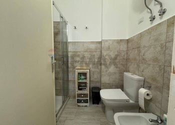 Bagno - Monolocale Via Pietrenere
 
6, Giardini-Naxos - foto 7