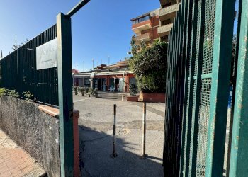 Edificio all\'aperto - Monolocale Via Pietrenere
 
6, Giardini-Naxos - foto 16