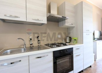 Cucina - Monolocale Via Pietrenere
 
6, Giardini-Naxos - foto 19