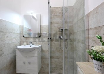 Bagno - Monolocale Via Pietrenere
 
6, Giardini-Naxos - foto 21