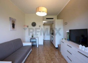 Soggiorno - Monolocale Via Pietrenere
 
6, Giardini-Naxos - foto 23