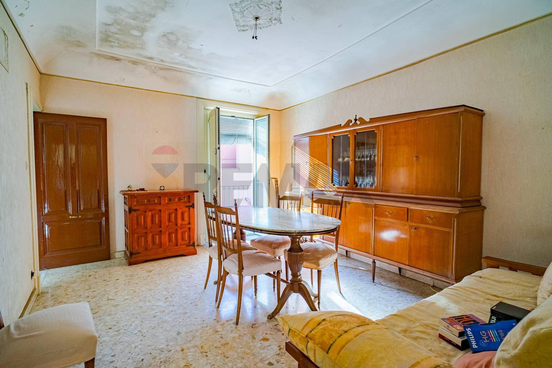 Sala da pranzo - Casa indipendente Via Rocche
 
41/43, Paterno - foto 1