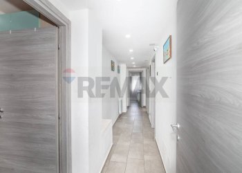 Hall / corridoio - Quadrilocale Via Giuseppe Marcellino
 
8, Catania - foto 3