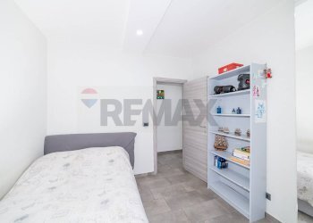 Camera / camera da letto - Quadrilocale Via Giuseppe Marcellino
 
8, Catania - foto 18