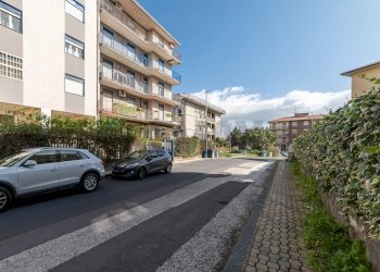 Edificio all\'aperto - Quadrilocale Via Giuseppe Marcellino
 
8, Catania - foto 32