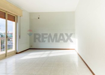 Stanza 1 - Trilocale Via Armando Diaz
 
42, Catania - foto 12