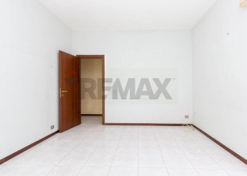 Stanza 1 - Trilocale Via Armando Diaz
 
42, Catania - foto 14