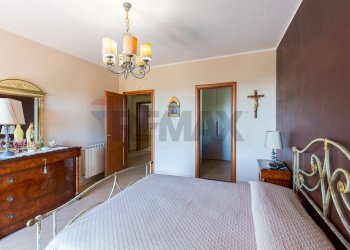 Camera / camera da letto - Villa via leonardo sciascia
 
25, Nicolosi - foto 18