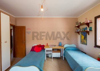 Camera / camera da letto - Villa via leonardo sciascia
 
25, Nicolosi - foto 25