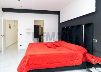 Camera / camera da letto - Quadrilocale via del pompelmo
 
18, Catania - foto 18