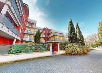 Edificio all\'aperto - Trilocale Via Sandro Pertini
 
12, Inzago - foto 28