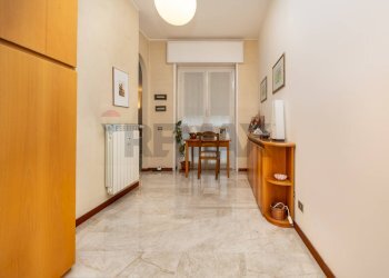 Hall / corridoio - Appartamento via roma
 
87, Rozzano - foto 4