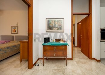 Hall / corridoio - Appartamento via roma
 
87, Rozzano - foto 15