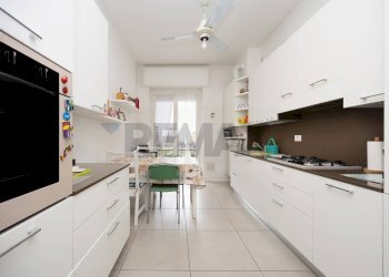 Cucina - Appartamento via roma
 
87, Rozzano - foto 17