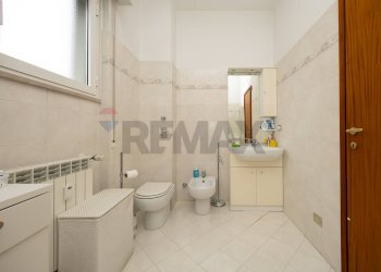 Bagno - Appartamento via roma
 
87, Rozzano - foto 33