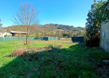 Vista delle montagne - Terreno edificabile SCAMPATA- CESTO, Figline e Incisa Valdarno - foto 3