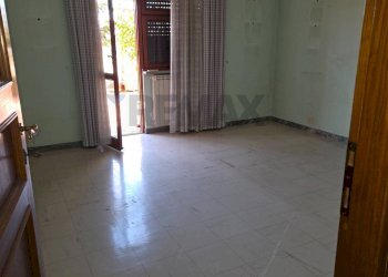 Stanza vuota - Quadrilocale Via Giovanni Fantoni
 
18, Roma - foto 5