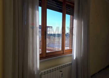 Stanza vuota - Quadrilocale Via Giovanni Fantoni
 
18, Roma - foto 20