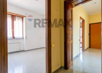 Hall / corridoio - Quadrilocale Via Giovanni Fantoni
 
18, Roma - foto 3