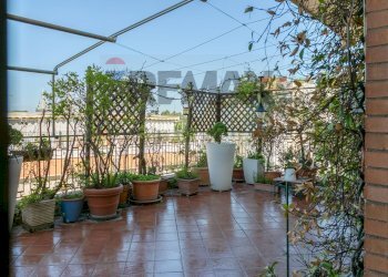 TERRAZZO - Quadrilocale Via Giovanni Fantoni
 
18, Roma - foto 26