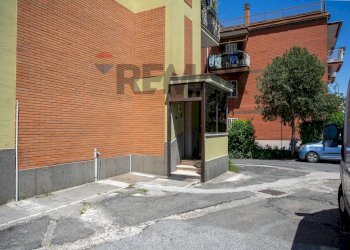 Edificio all\'aperto - Quadrilocale Via Giovanni Fantoni
 
18, Roma - foto 33