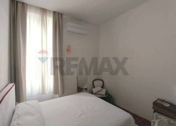 Camera / camera da letto - Bilocale Via Volpe
19, Salerno - foto 14