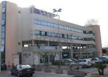 Edificio all\'aperto - Locale Commerciale Via San Leonardo
52, Salerno - foto 1