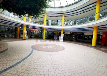 Edificio all\'aperto - Locale Commerciale Via San Leonardo
52, Salerno - foto 21