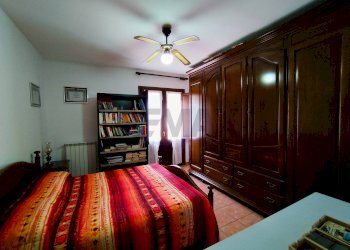 Camera / camera da letto - Independent house Torino - photo 36