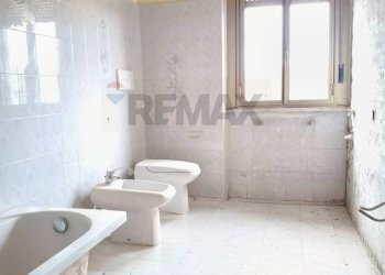 Bagno - Bilocale via sant'ambrogio
 
36, Triuggio - foto 18