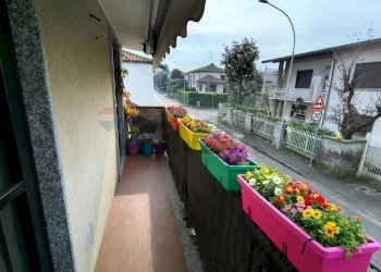 Balcone - Casa indipendente via Gabriele D'Annunzio
 
23, Canegrate - foto 8