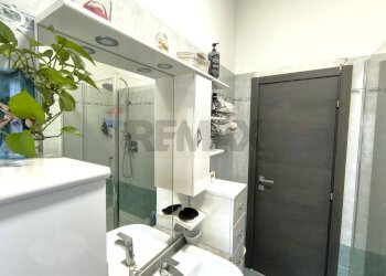 Bagno - Casa indipendente via Gabriele D'Annunzio
 
23, Canegrate - foto 29