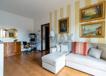 Soggiorno - Bilocale VIA SANT'ANTONIO
 
9, Besana in Brianza - foto 2