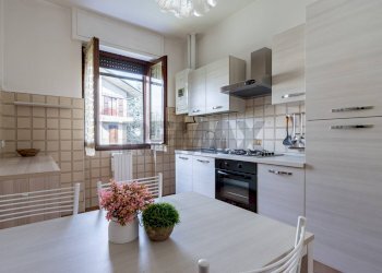 Cucina - Bilocale VIA SANT'ANTONIO
 
9, Besana in Brianza - foto 10