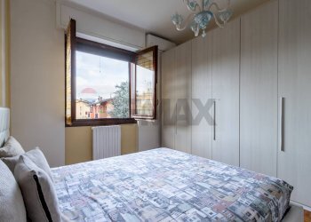 Camera / camera da letto - Bilocale VIA SANT'ANTONIO
 
9, Besana in Brianza - foto 15