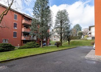 Edificio all\'aperto - Bilocale VIA SANT'ANTONIO
 
9, Besana in Brianza - foto 27