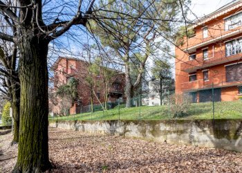 Edificio all\'aperto - Bilocale VIA SANT'ANTONIO
 
9, Besana in Brianza - foto 28