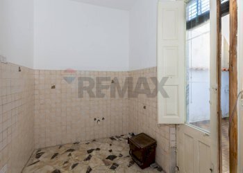 Bagno - Independent house VIA GENERALE CASCINO
 
134, Riposto - photo 18