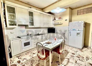 Cucina - Appartamento Via Del Pompelmo
15, Catania - foto 5