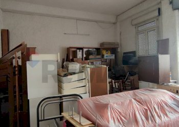 Camera / camera da letto - Commercial Premises VIA TAGLIAMENTO
 
6, Caltagirone - photo 6