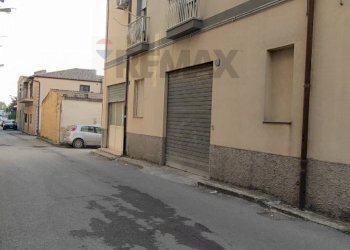 Edificio all\'aperto - Commercial Premises VIA TAGLIAMENTO
 
6, Caltagirone - photo 10