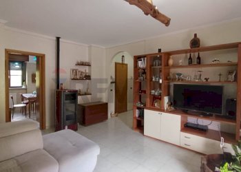 Soggiorno - Appartamento Via degli Ulivi
 
1, Castelluccio dei Sauri - foto 1