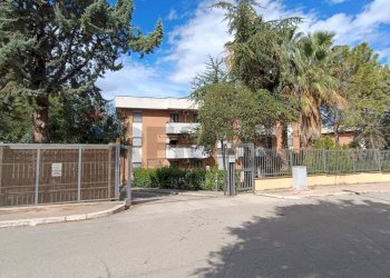 Edificio all\'aperto - Appartamento Via degli Ulivi
 
1, Castelluccio dei Sauri - foto 8