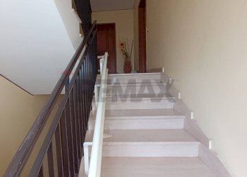 Scale - Appartamento Via degli Ulivi
 
1, Castelluccio dei Sauri - foto 21