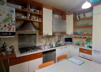 Cucina - Appartamento Via degli Ulivi
 
1, Castelluccio dei Sauri - foto 31