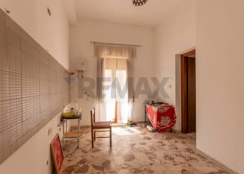 Stanza vuota - Appartamento via Vittorio Emanuele
 
61, Melilli - foto 8